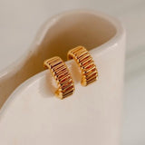 Kira Hoops