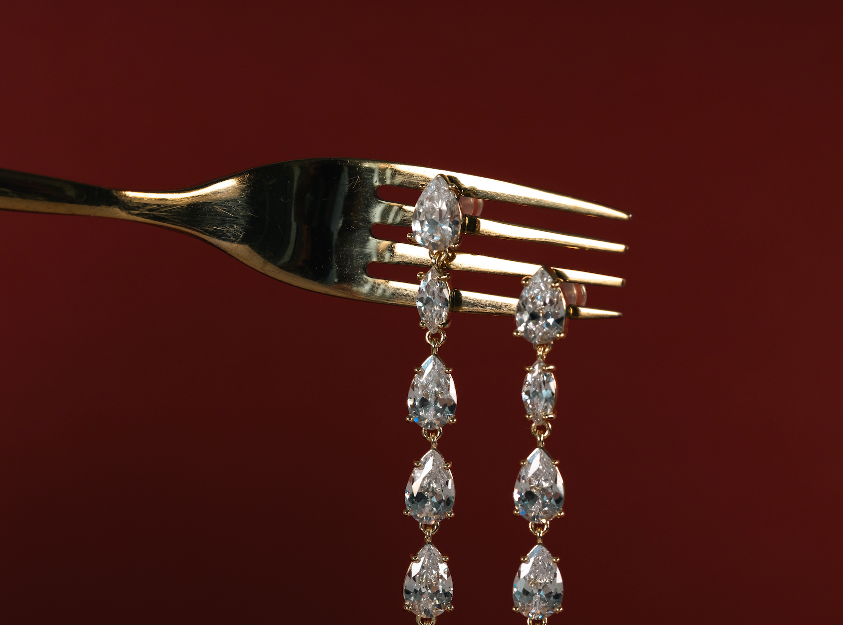 PRE-ORDER: A luxurious holiday season