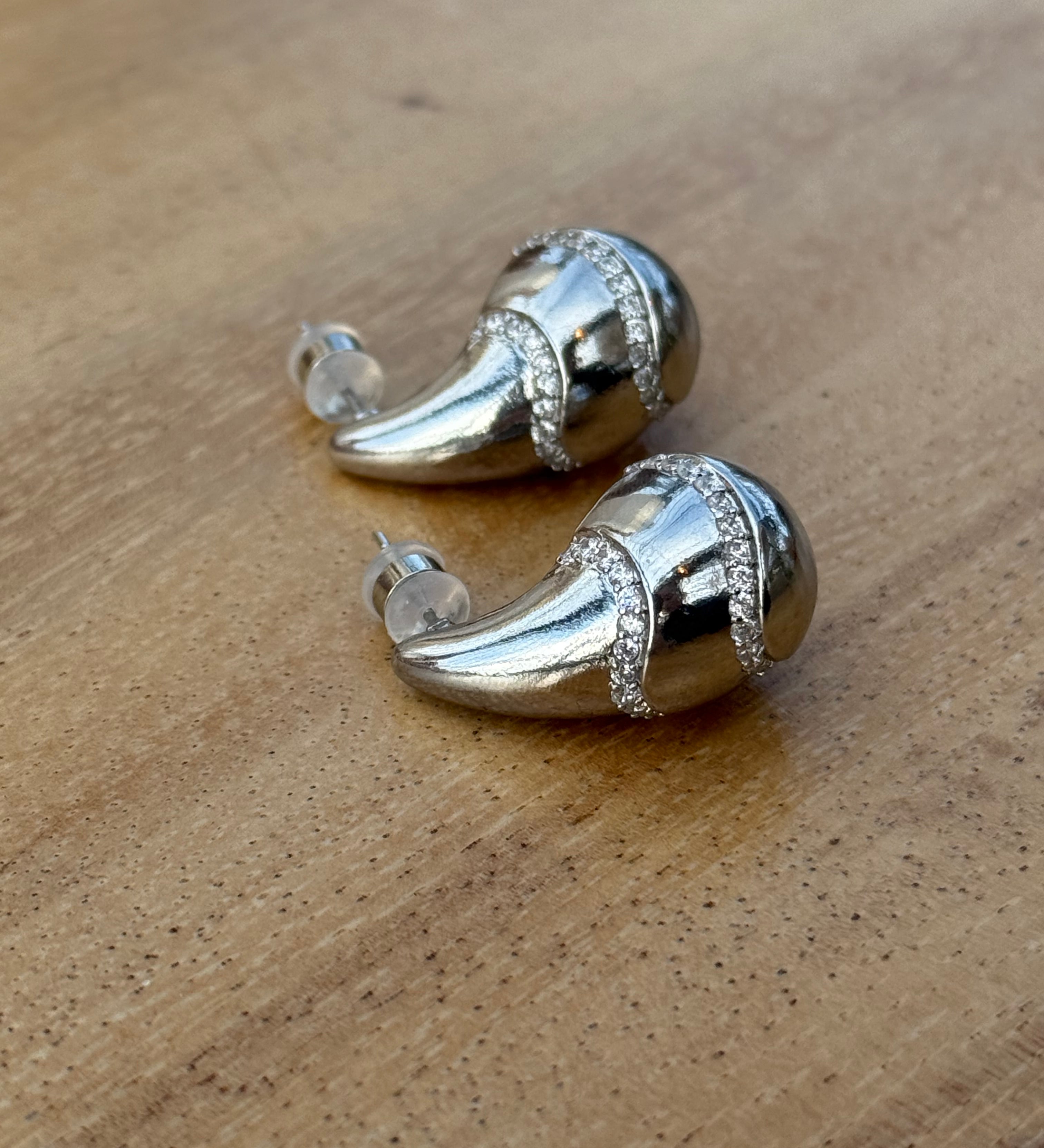 Droplet Glitter Earrings