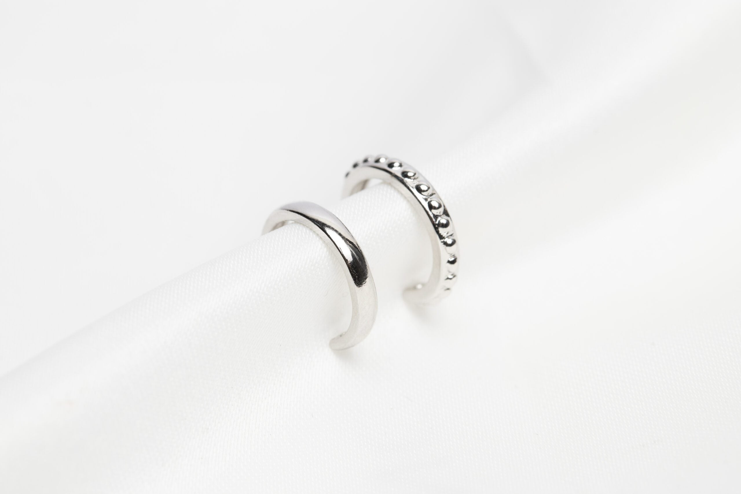 Lora Sofia Ear Cuff